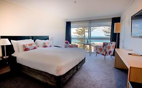 Scenic Hotel Te Pania Napier 4*